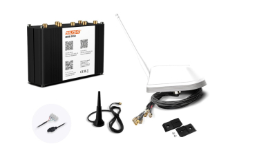 SELFSAT MWR 5550 5G CAT20 WLAN Router bis 3,3 GBps mit Shark Ant. white