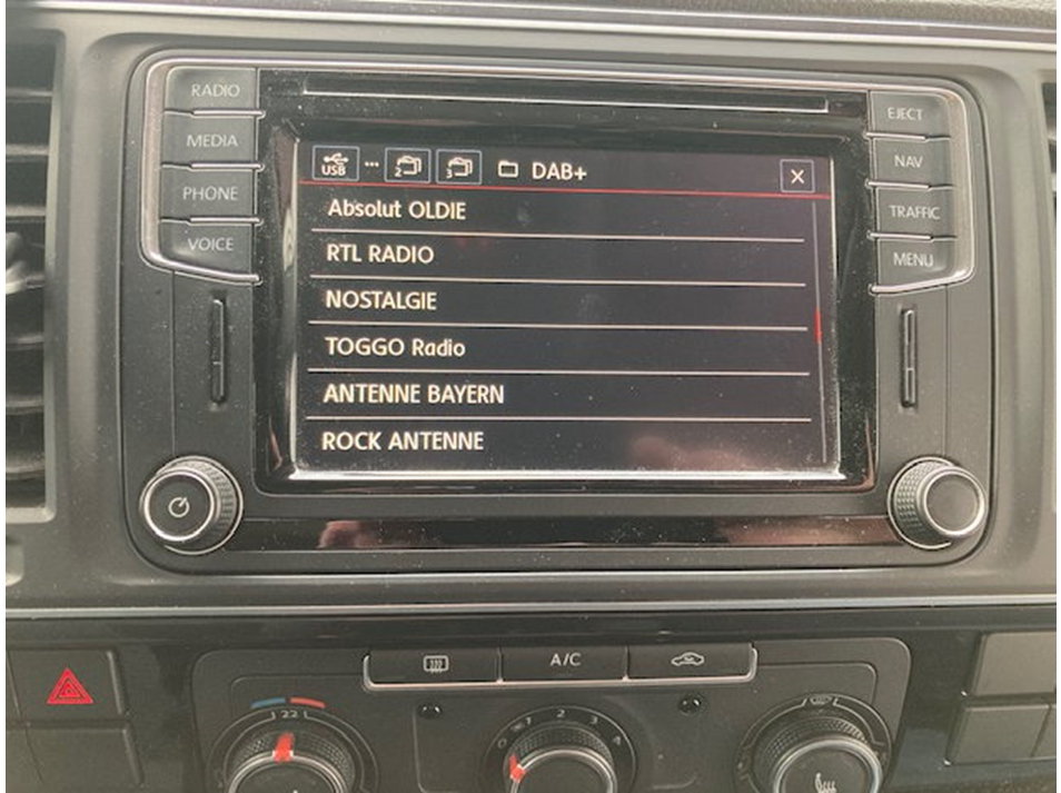 DAB interface via AUX in Dab radio via AUX in